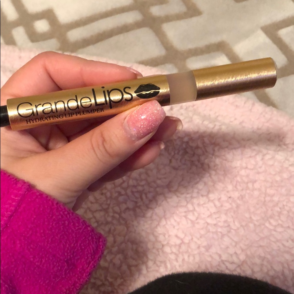Lip gloss